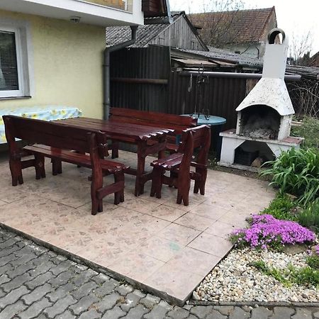 Apartmány Ingrid Bešeňová Exterior foto