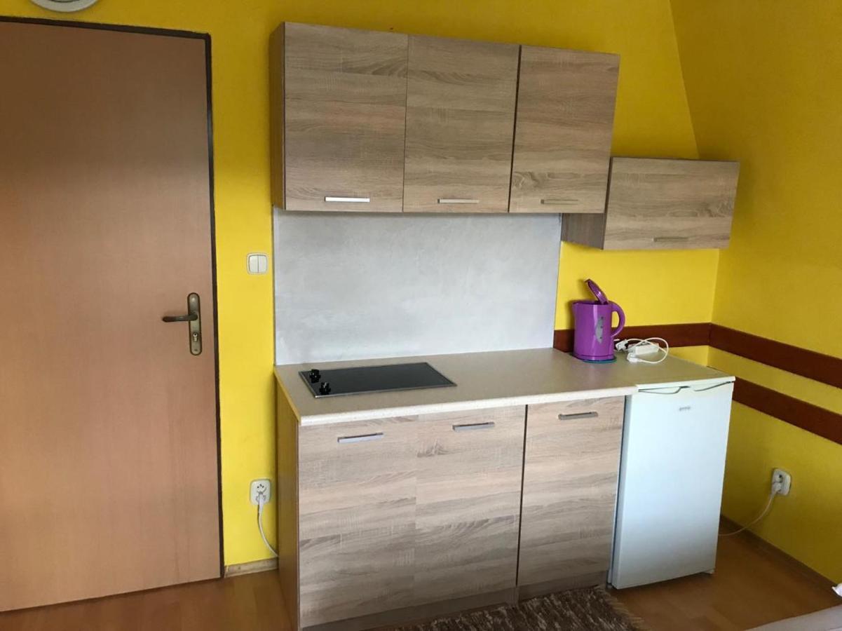 Apartmány Ingrid Bešeňová Exterior foto