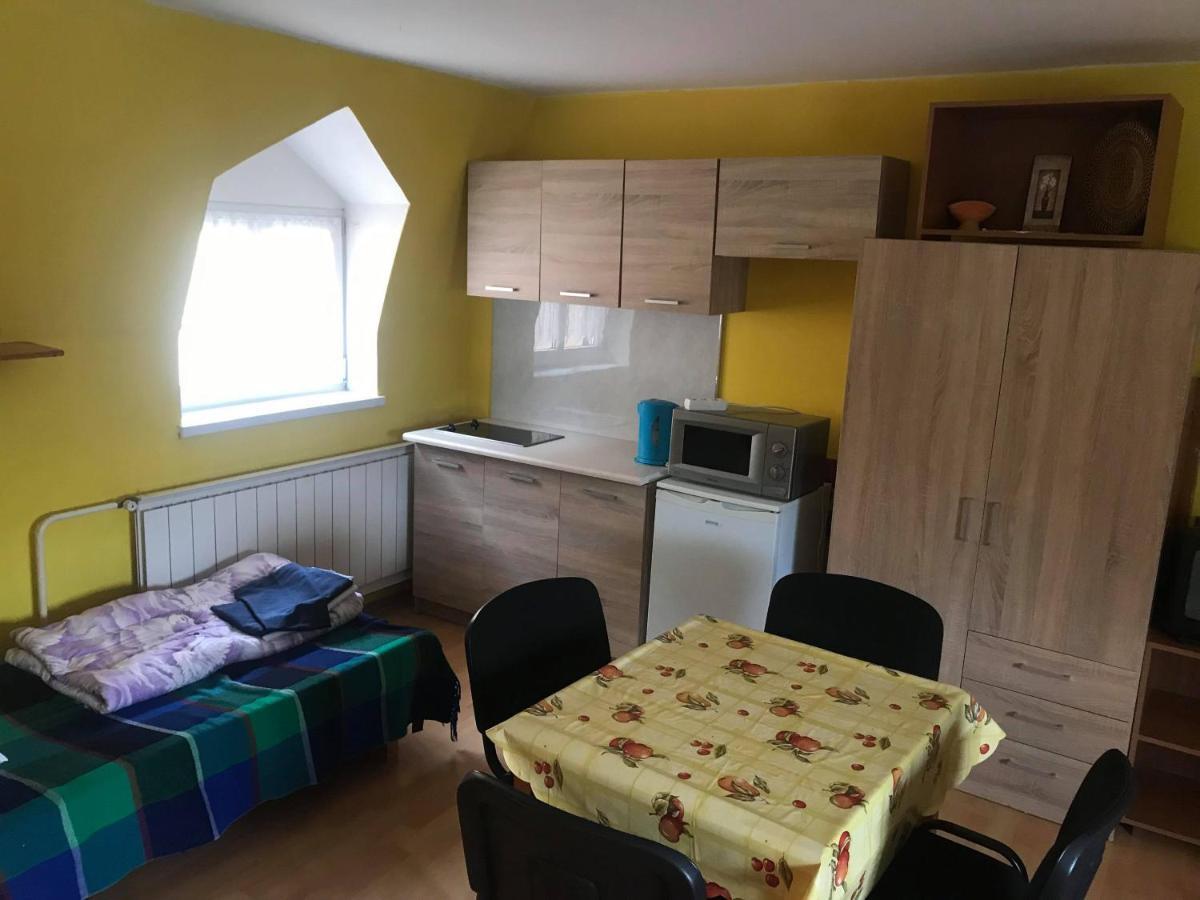 Apartmány Ingrid Bešeňová Exterior foto